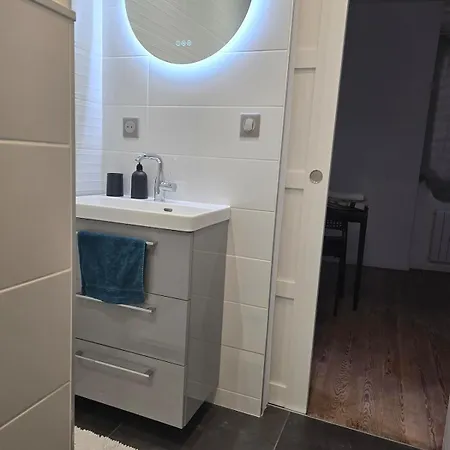 Beau Proche Gare à Appartamento *