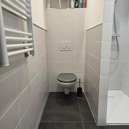 Apartment Beau Proche Gare A *