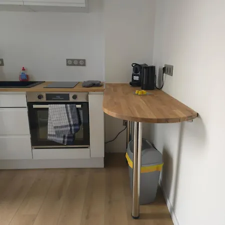 Beau Proche Gare à *